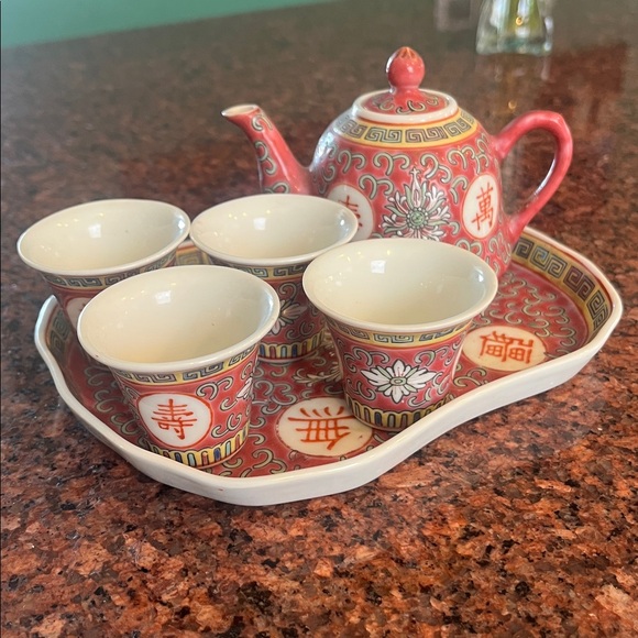 Chinese Mun Shou Famille Rose Longevity Porcelain Miniature Sake Tea Set 4